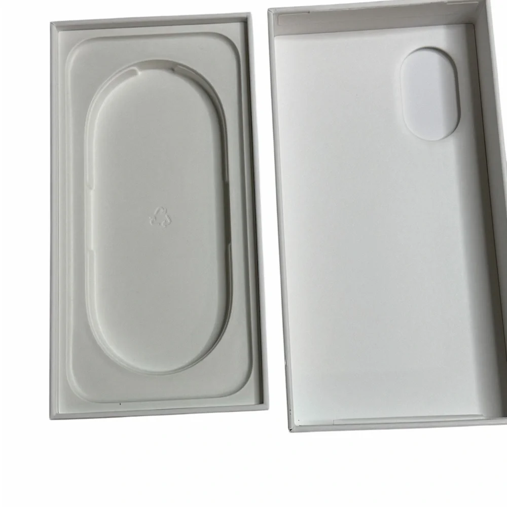 Apple iPhone 17 in Lavender with 256GB EMPTY BOX